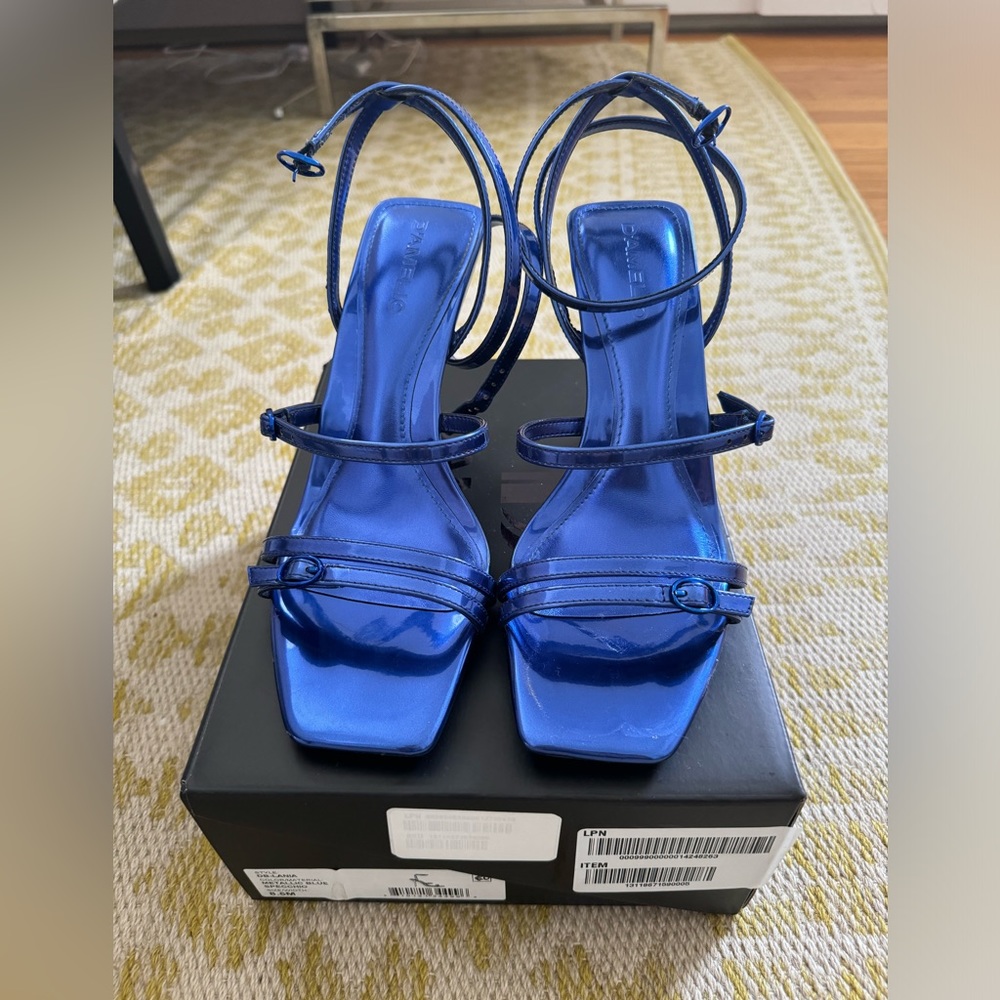 D’Amelio Metallic Blue dress shoes -Size 8.5